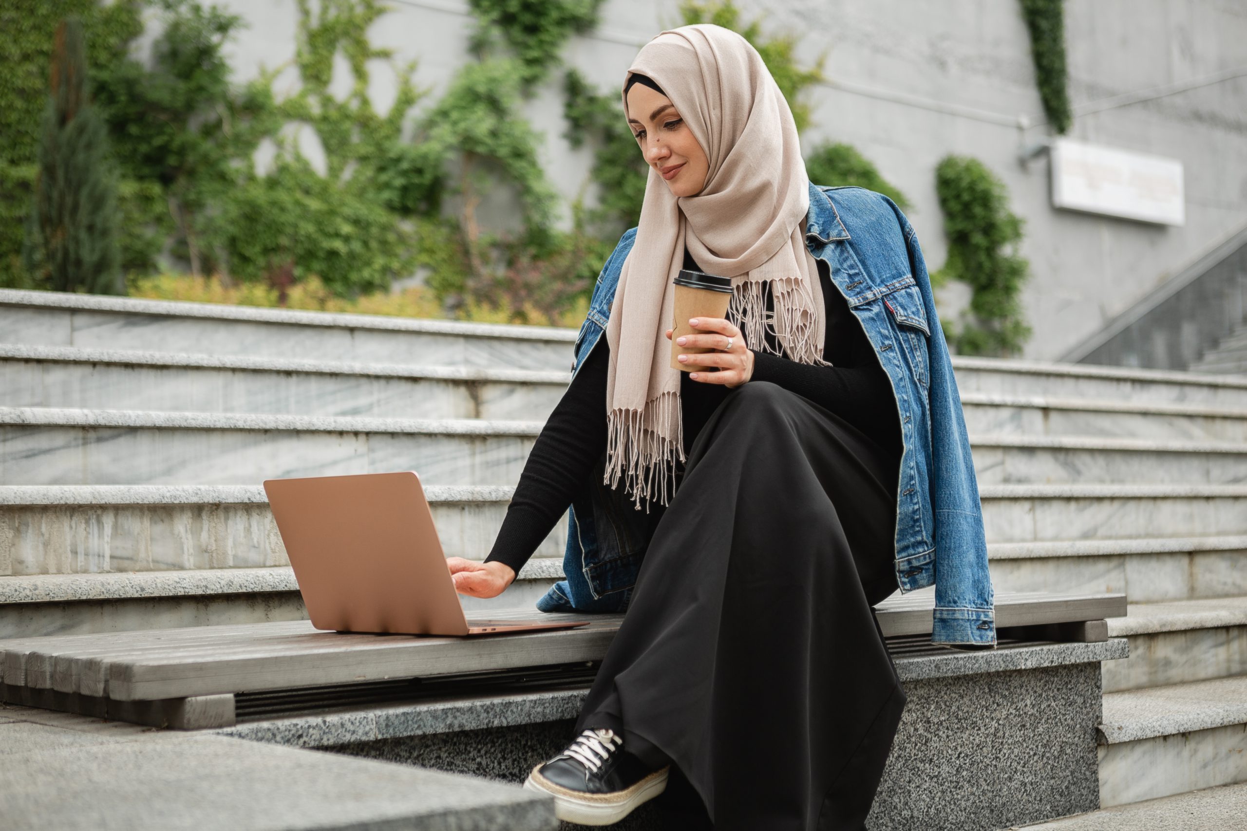 تفاوت کار در دبی و اروپا